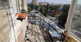 Демонтаж балкона Альметьевск, цена от 2984 руб.