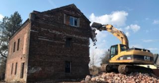Демонтаж кирпичного дома Альметьевск, цена от 2984 руб.